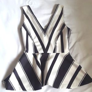 H&M SLEEVELESS NAVY &  OFF WHITE PEPLUM TOP